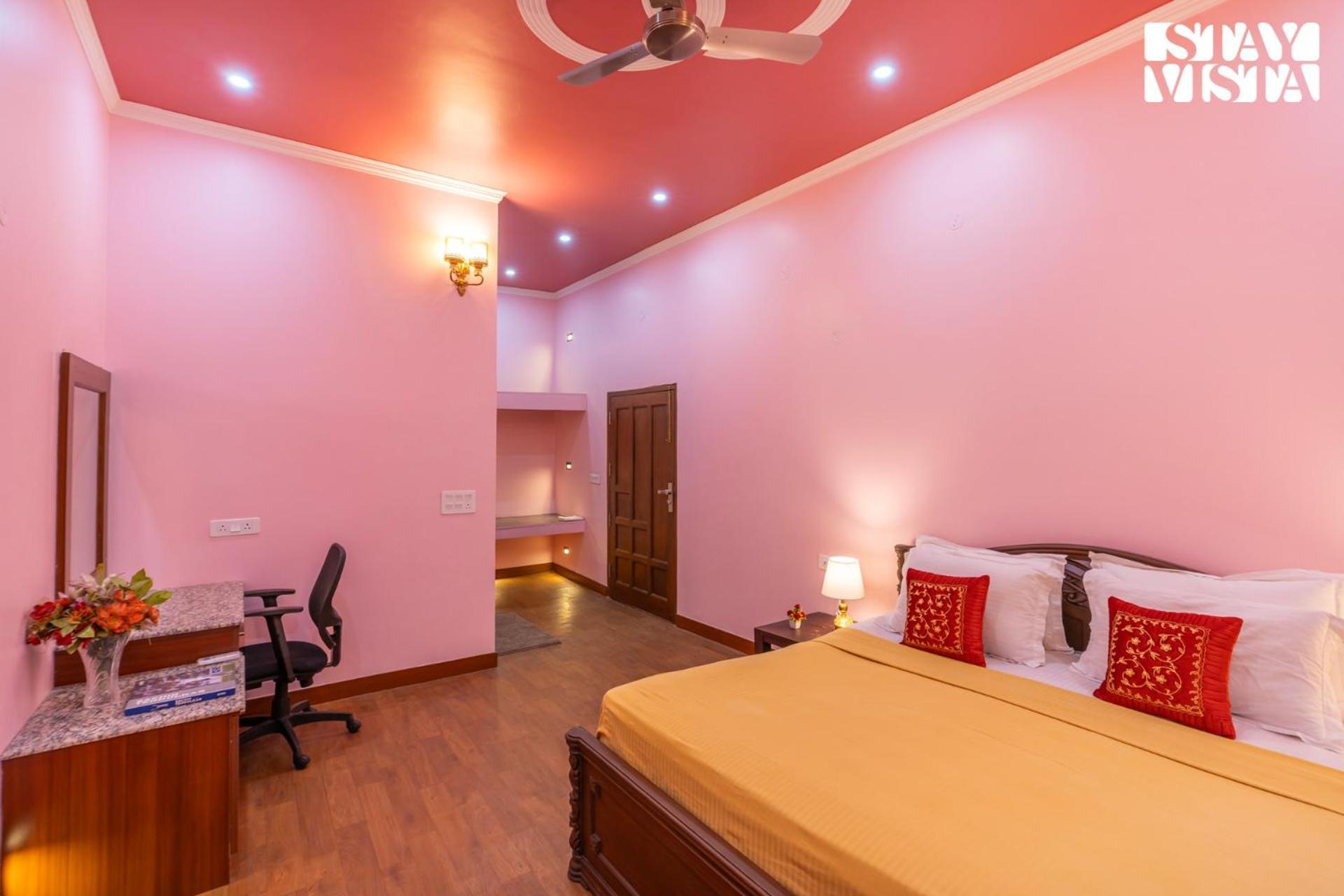 Stayvista At Maple Farms With Pool, Bbq & Bonfire Sohna Esterno foto