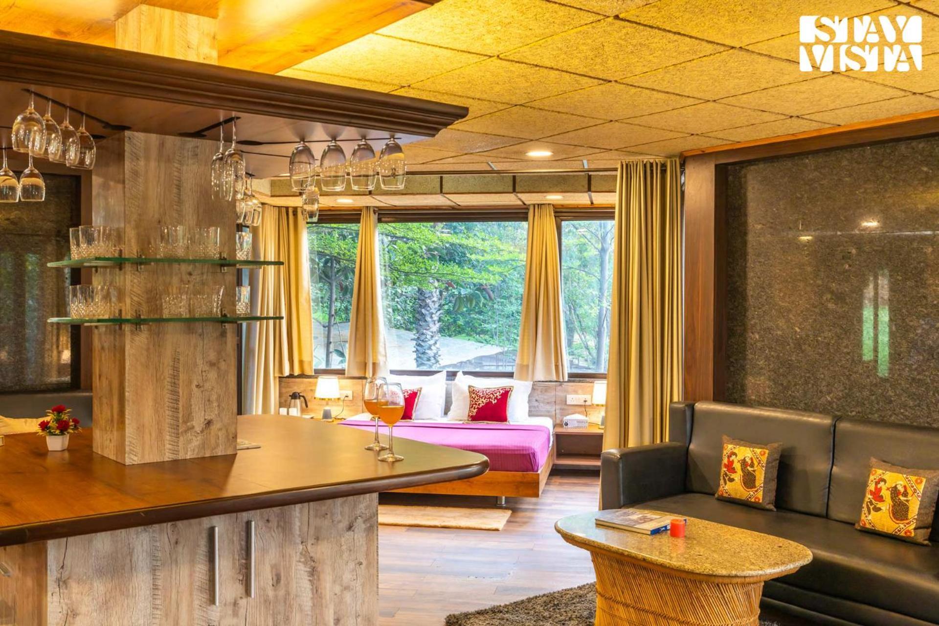 Stayvista At Maple Farms With Pool, Bbq & Bonfire Sohna Esterno foto